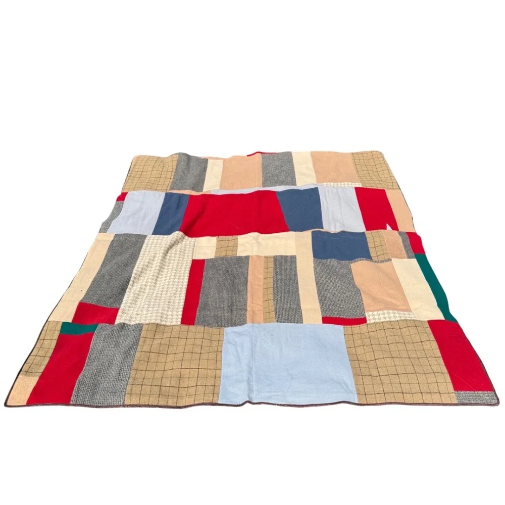 Unbranded Patchwork Quilt Unisex 77x64 Multicolor Good Reversible Wool Blend